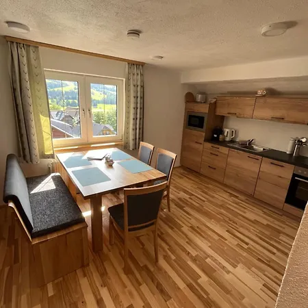 Appartements-restaurant Schwaiger Direkt Beim Lift Und Wunderschoenen Bergblick