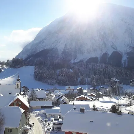 Appartements-restaurant Schwaiger Direkt Beim Lift Und Wunderschoenen Bergblick *