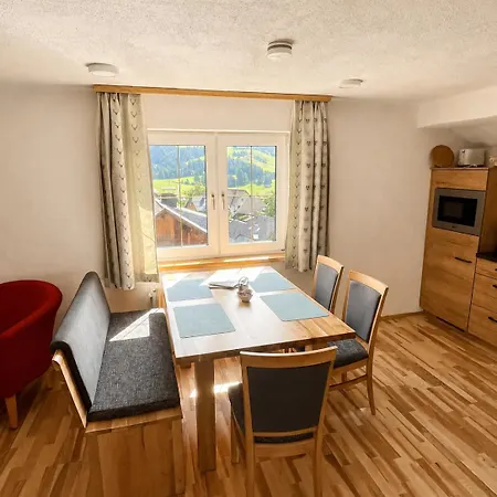 Appartements-restaurant Schwaiger Direkt Beim Lift Und Wunderschoenen Bergblick Tauplitz