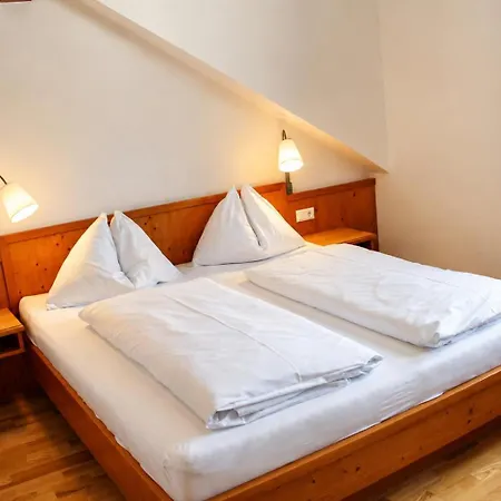 Appartements-restaurant Schwaiger Direkt Beim Lift Und Wunderschoenen Bergblick Apartment *