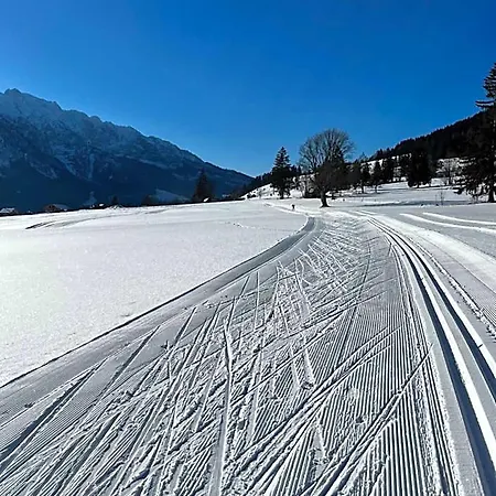 Appartements-restaurant Schwaiger Direkt Beim Lift Und Wunderschoenen Bergblick * Tauplitz