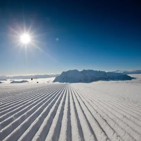 Appartements-restaurant Schwaiger Direkt Beim Lift Und Wunderschoenen Bergblick